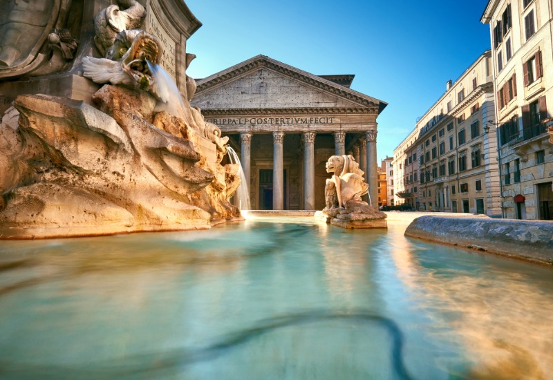 Suites near Pantheon